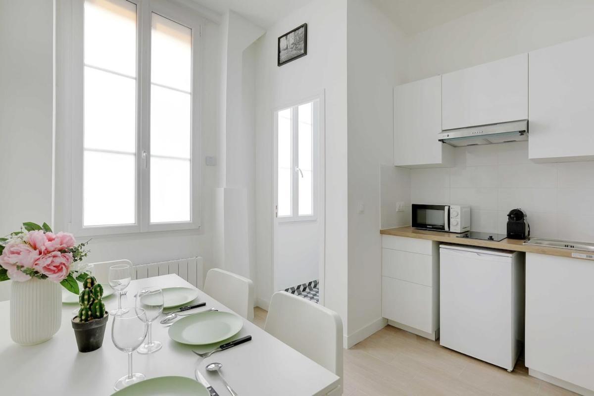 Apartment Cosy In Heart Of Batignolles Paris
